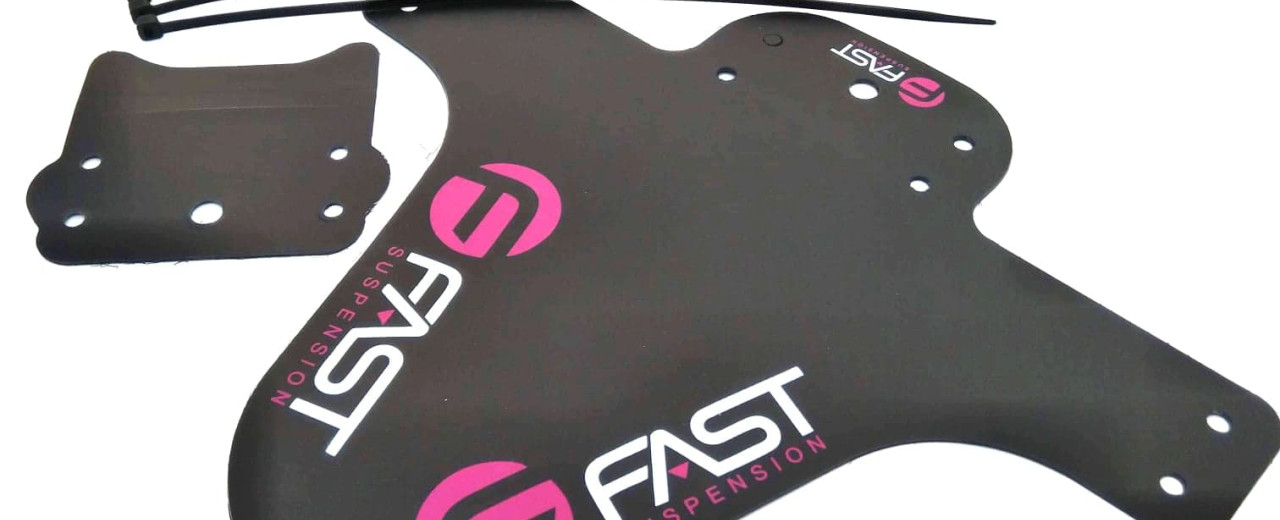 GARDE BOUE FAST
